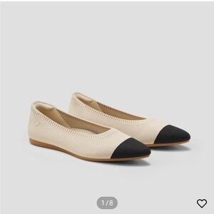 Vivaia Pointed-Toe Ballet Flats 39/8